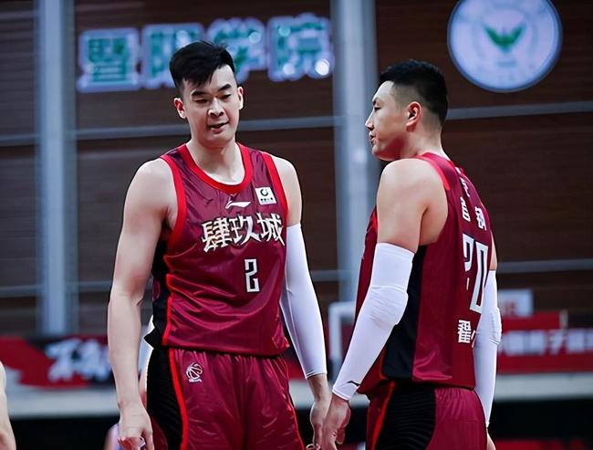 爱游戏官网-今晨广厦男篮调整名单以备意甲，更衣室发声环节打磨，媒体盛赞，控场能力受关注的简单介绍